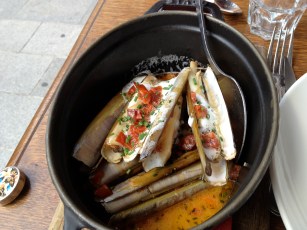 Couteaux rôtis au chorizo