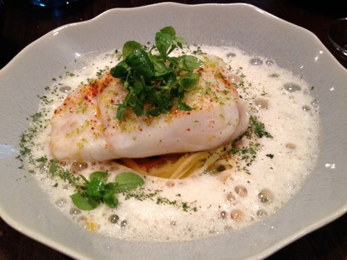 Cabillaud sauvage julienne de légumes sautée 