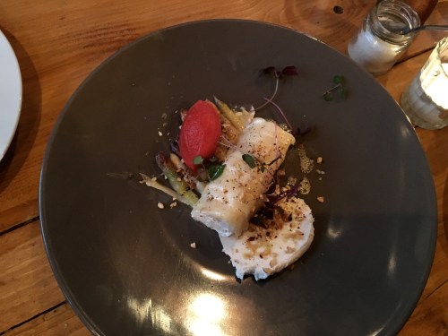 asperges blanches mousses de chèvre frais